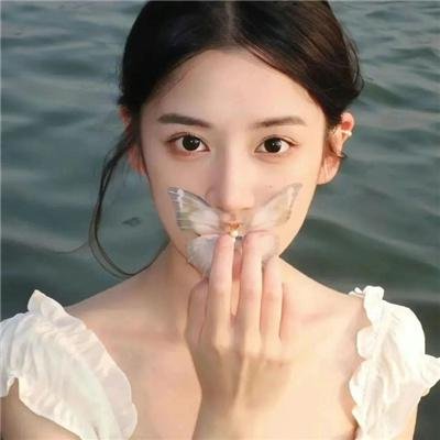 泣残红